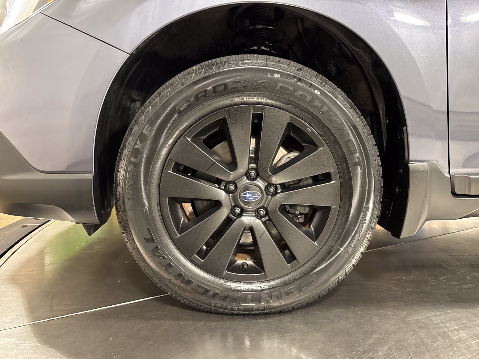 Used 2016 Subaru Outback 2.5i Premium AWD/4WD image 2