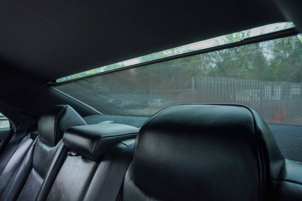 Used 2014 Chrysler 300 C AWD/4WD image 30