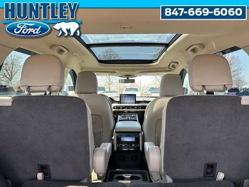 Used 2022 Lincoln Aviator Reserve w/ Equipment Group 201A AWD/4WD image 10