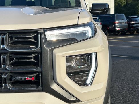 New 2026 GMC Canyon AT4 w/ Nightfall Edition AWD/4WD image 12