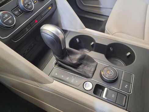 Used 2021 Volkswagen Atlas SE AWD/4WD image 26