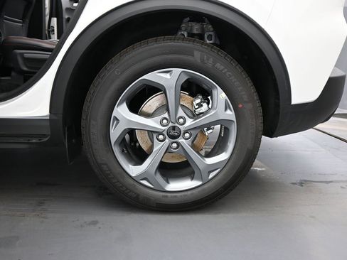 New 2025 Ford Escape ST-Line w/ Tech Pack #1 image 19