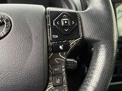 Certified 2024 Toyota 4Runner TRD Off-Road Premium w/ Off Road Premium Plus Package AWD/4WD image 26