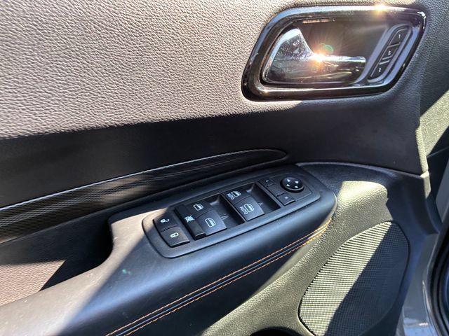 Used 2022 Dodge Durango R/T w/ Blacktop Package AWD/4WD image 10