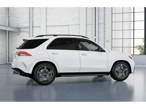 New 2026 Mercedes-Benz GLE 580 4MATIC image 17