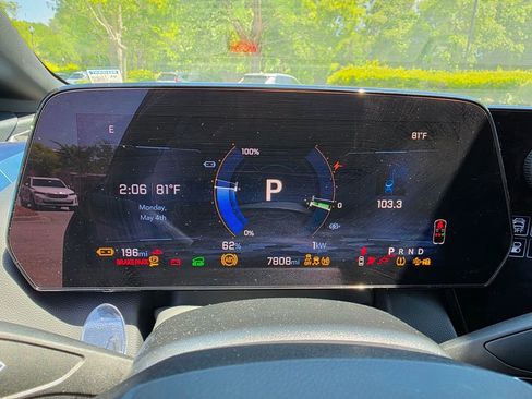Used 2025 Chevrolet Equinox EV LT w/ Convenience Package FWD image 20
