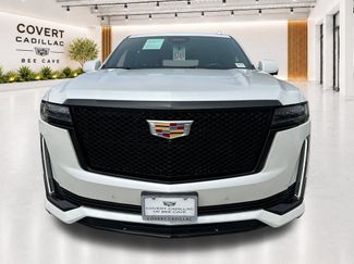 Used 2022 Cadillac Escalade Sport w/ Touring Package AWD/4WD video 3