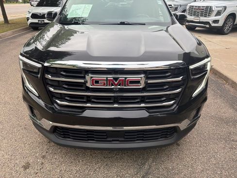 Used 2024 GMC Acadia Elevation AWD/4WD image 12