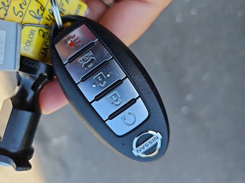 Used 2021 Nissan Sentra SV image 33