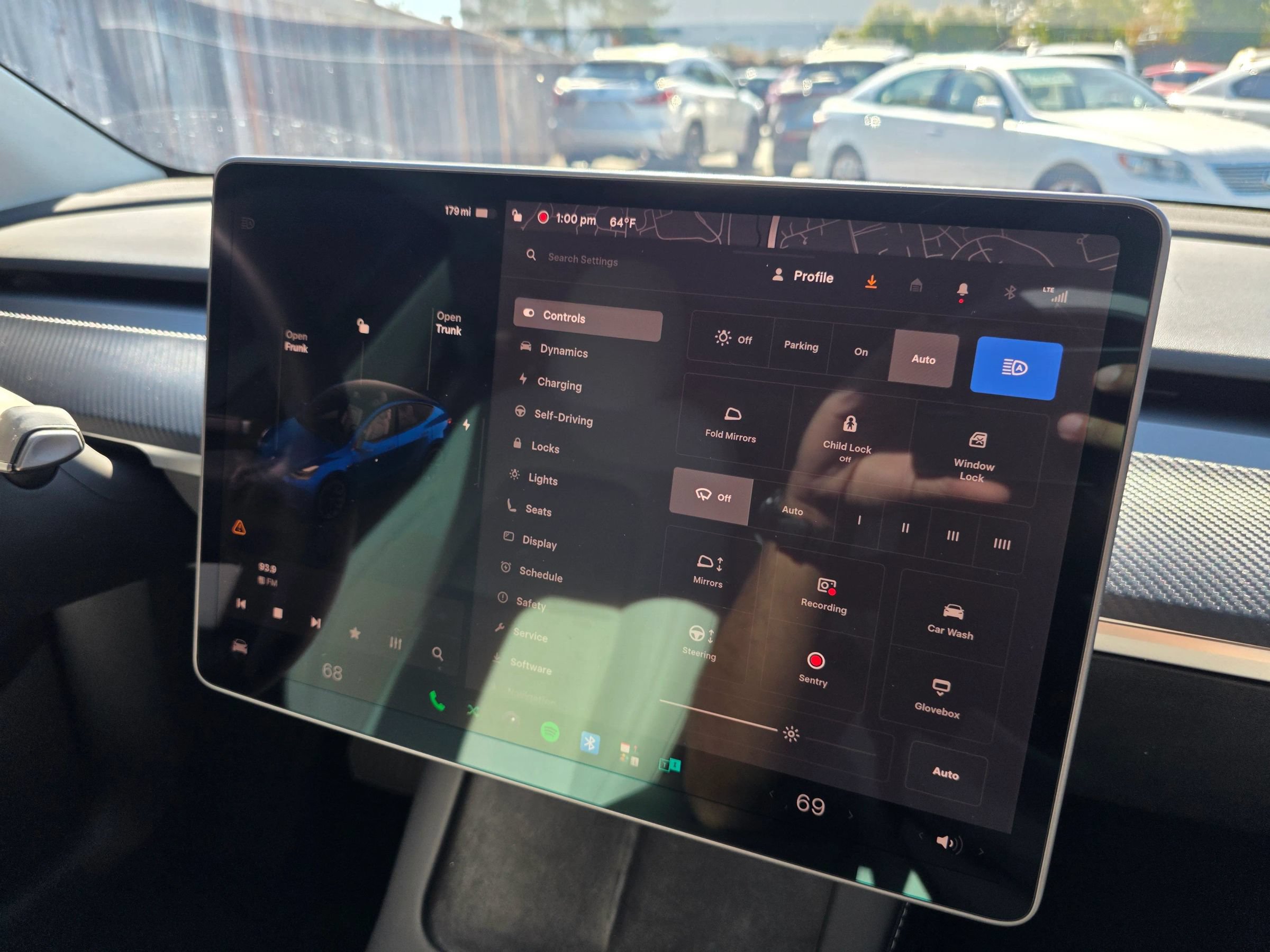 Used 2022 Tesla Model Y Long Range AWD/4WD image 39