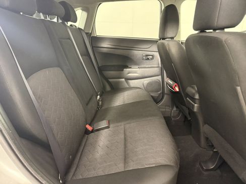 Used 2021 Mitsubishi Outlander Sport ES image 12