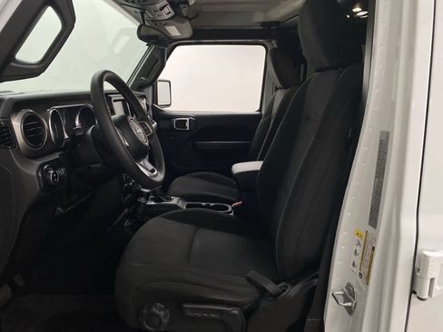 Used 2020 Jeep Gladiator Sport w/ Quick Order Package 24S AWD/4WD image 14