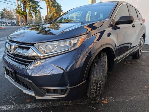 Used 2018 Honda CR-V LX image 4