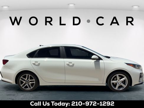 Used 2019 Kia Forte S w/ S Premium Package FWD image 2