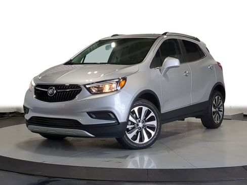 Used 2022 Buick Encore Preferred w/ Safety Package AWD/4WD image 1