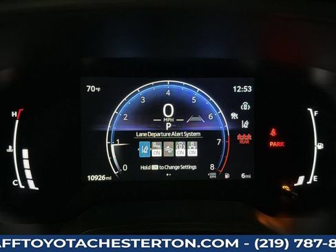 Used 2026 Toyota Corolla LE FWD image 21