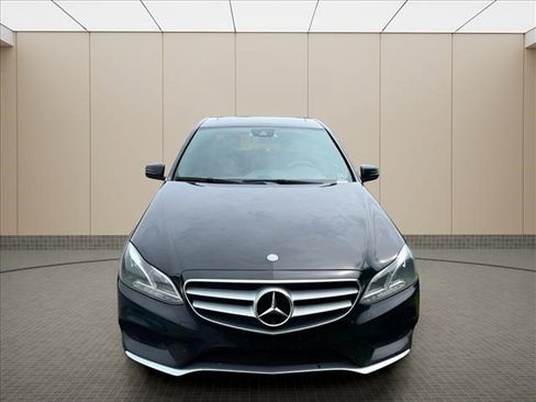 Used 2016 Mercedes-Benz E 350 4MATIC Sedan image 7