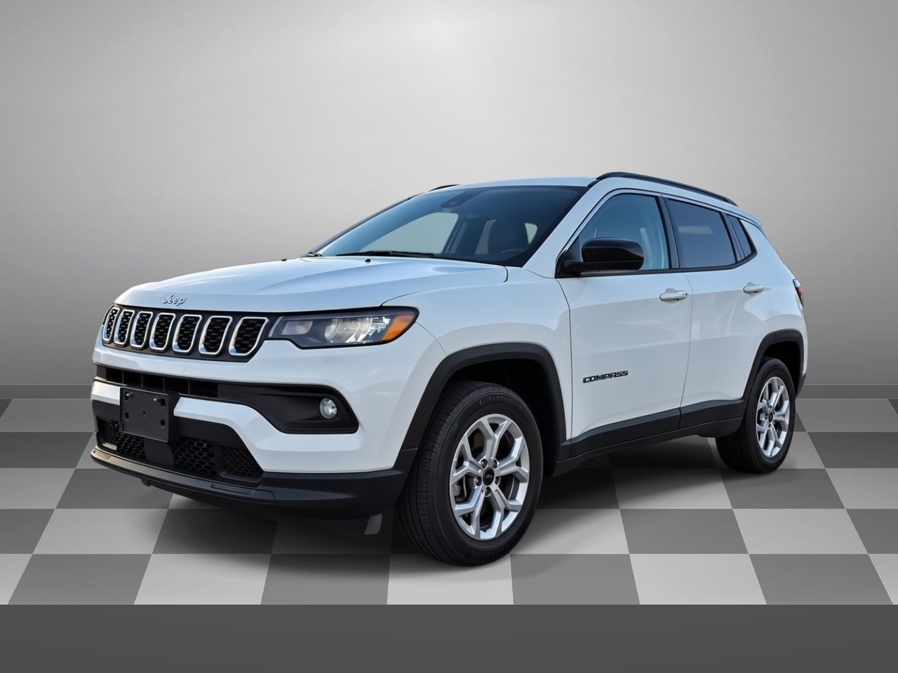 Used 2025 Jeep Compass Latitude AWD/4WD image 3