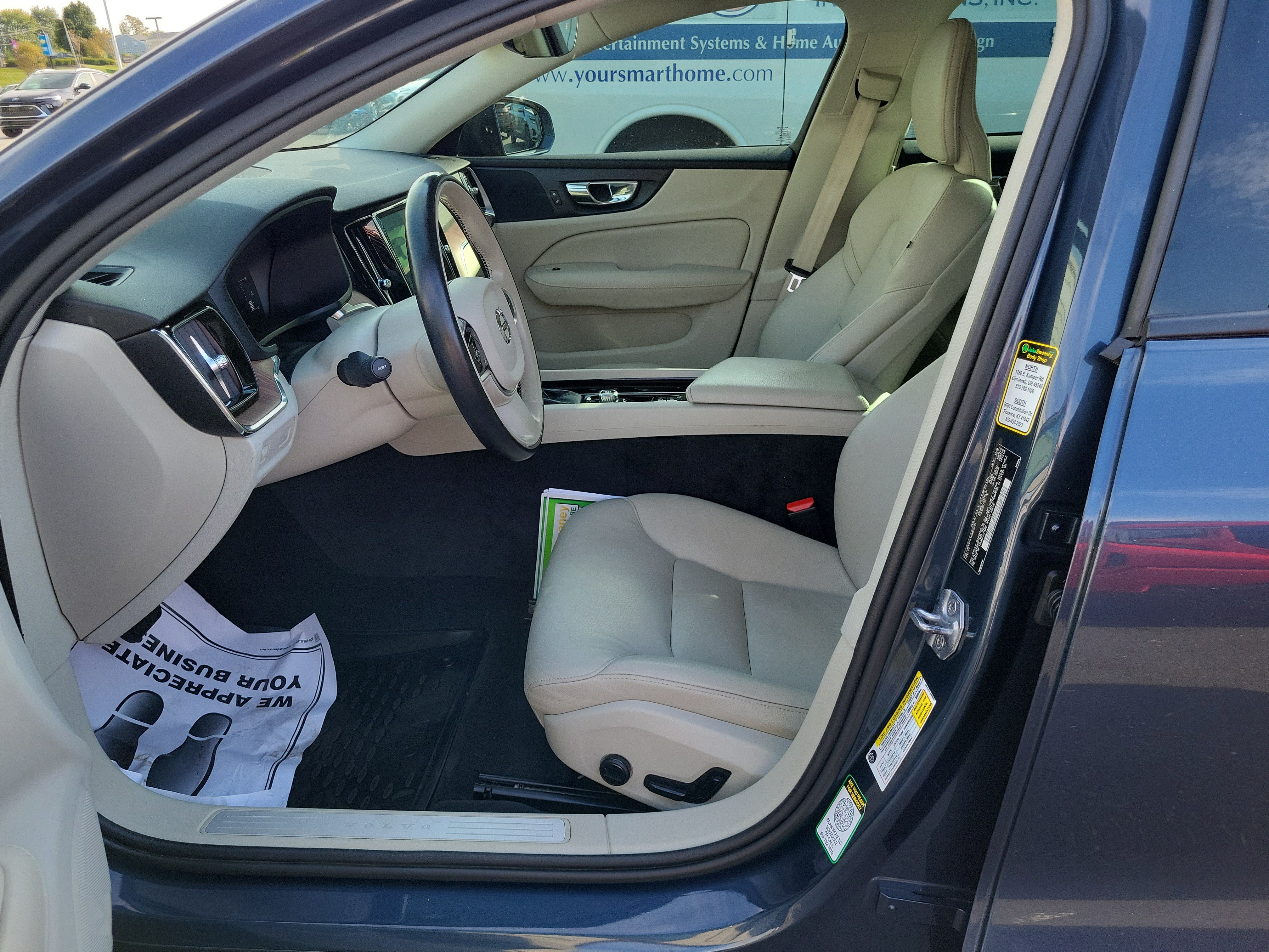 Used 2019 Volvo S60 T5 Momentum w/ Premium Package FWD image 16