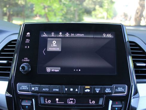 Used 2019 Honda Odyssey EX image 28