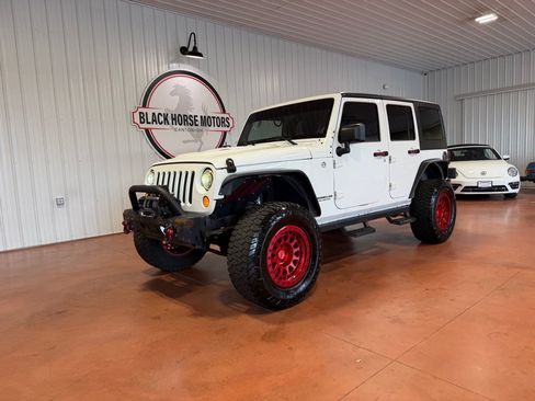 Used 2013 Jeep Wrangler Unlimited Sport AWD/4WD image 6