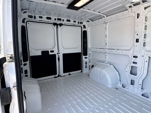New 2026 RAM ProMaster 1500 w/ Quick Order Package 22G SLT FWD image 15