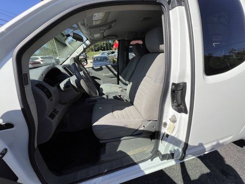 Used 2017 Nissan Frontier S RWD image 12