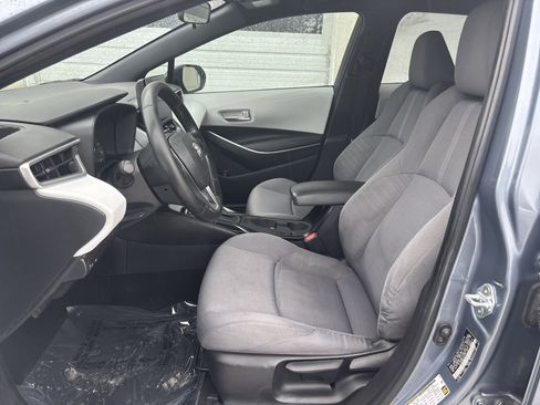 Used 2023 Toyota Corolla SE image 15
