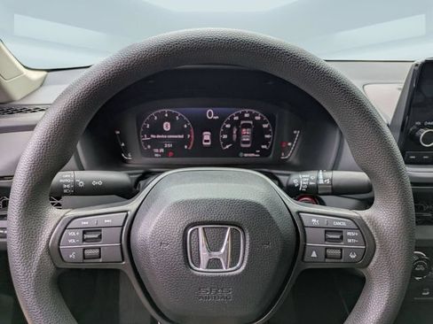Used 2025 Honda Accord LX image 26