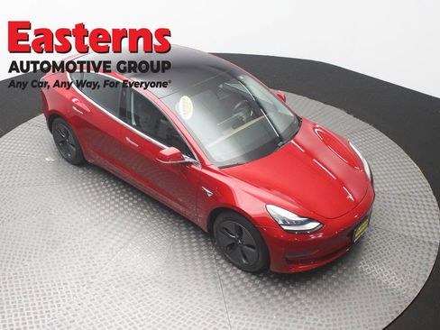 Used 2018 Tesla Model 3 Long Range AWD/4WD image 3