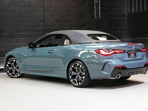 Used 2025 BMW 430i xDrive Convertible w/ M Sport Package image 11