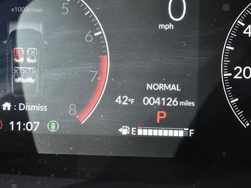 Used 2025 Honda CR-V LX image 24