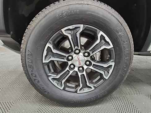 Used 2023 GMC Canyon AT4 w/ Canyon Safety Plus Package image 44