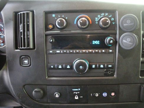 Used 2020 Chevrolet Express 2500 w/ Driver Convenience Package image 14