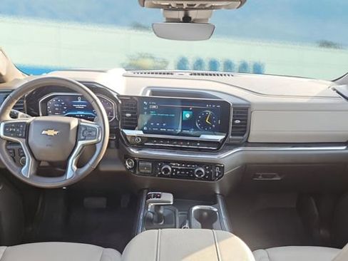 Used 2023 Chevrolet Silverado 1500 LTZ w/ LTZ Premium Package image 16