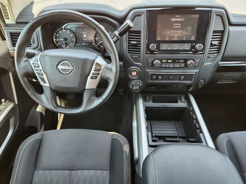 Used 2023 Nissan Titan SV w/ SV Convenience Package AWD/4WD image 32