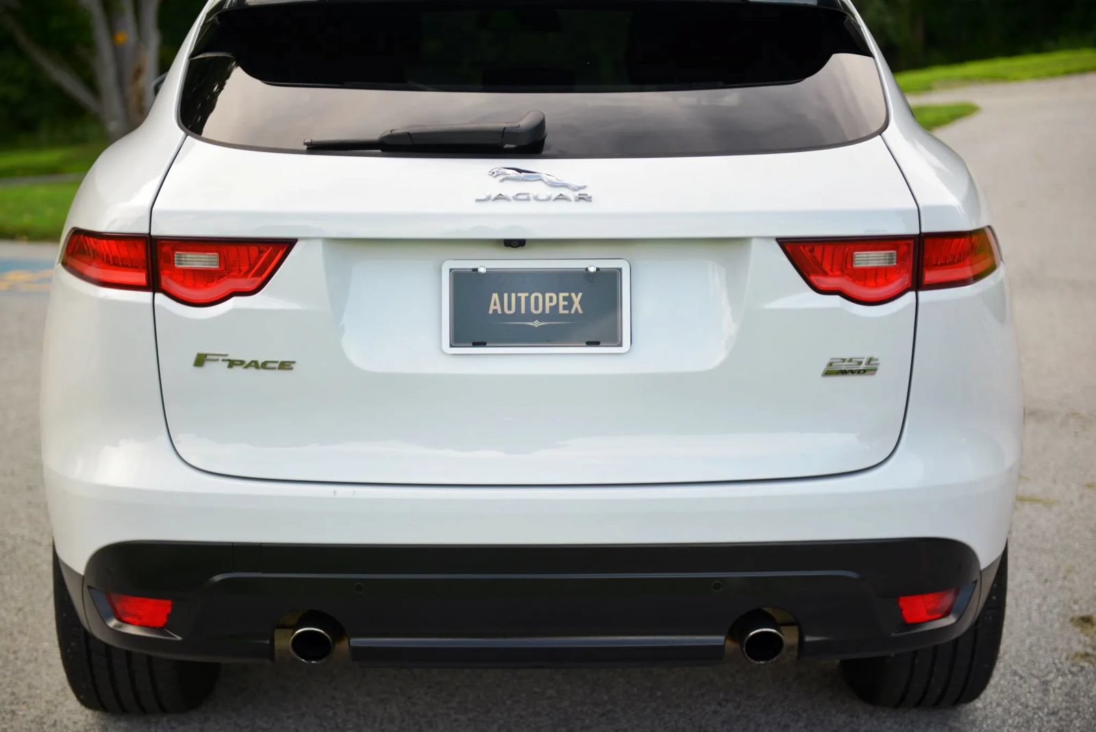 Used 2018 Jaguar F-PACE Premium AWD/4WD image 24