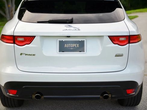Used 2018 Jaguar F-PACE Premium AWD/4WD image 24