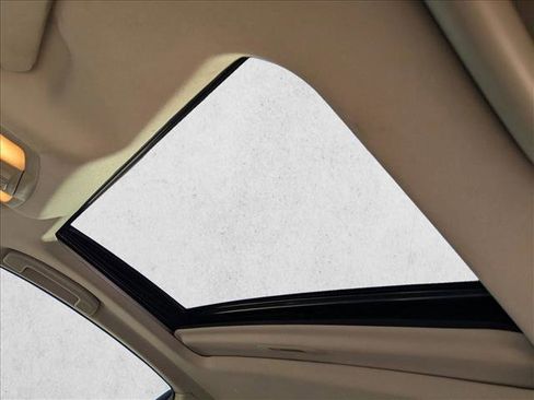 Used 2010 INFINITI G37 Sport image 17