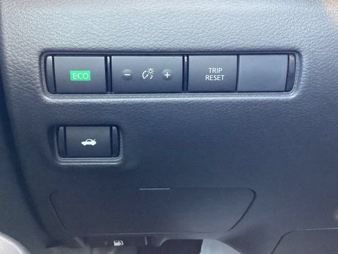 Used 2024 Nissan Sentra SV w/ All-Weather Package FWD image 20