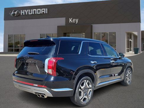 Used 2024 Hyundai Palisade Limited AWD/4WD image 4