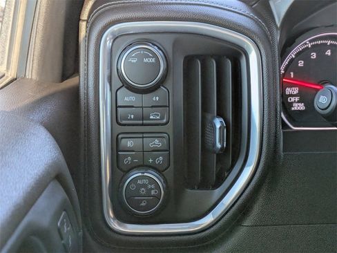 Used 2020 Chevrolet Silverado 1500 LTZ w/ LTZ Premium Package image 25