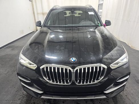 Used 2022 BMW X5 xDrive40i AWD/4WD image 3
