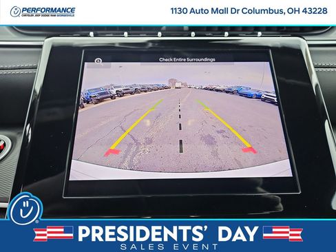 New 2025 Jeep Grand Cherokee Altitude image 25