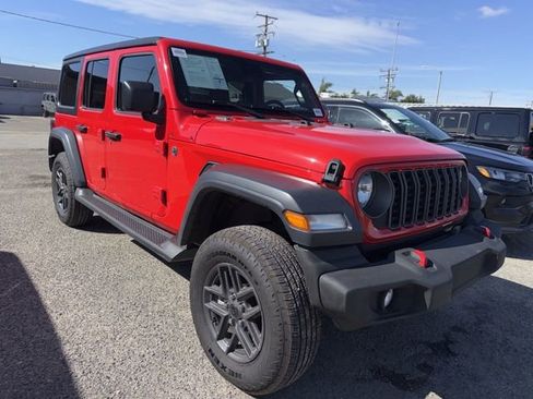 Used 2024 Jeep Wrangler Sport S image 3
