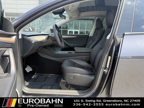 Used 2023 Tesla Model Y Performance AWD/4WD image 8