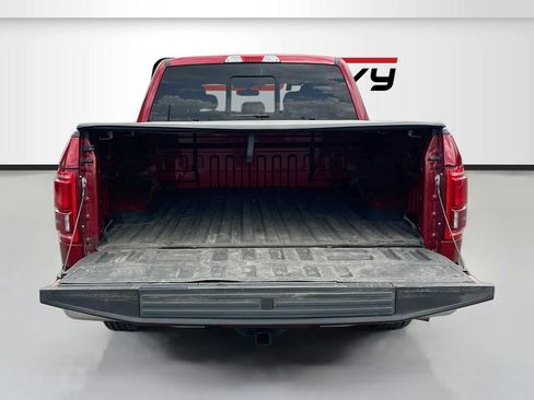 Used 2017 Ford F150 Lariat RWD image 27