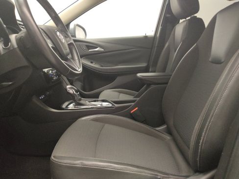 Used 2020 Buick Encore GX Select w/ Experience Buick Package FWD image 17
