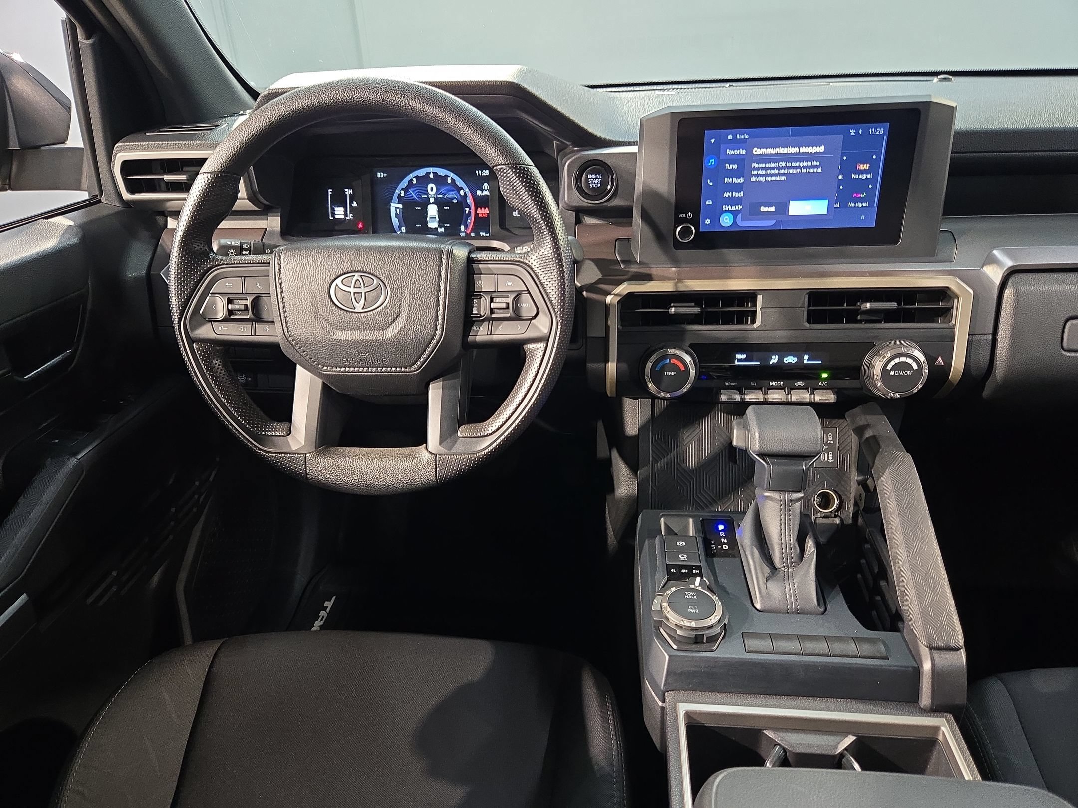 Certified 2025 Toyota Tacoma SR5 AWD/4WD image 9