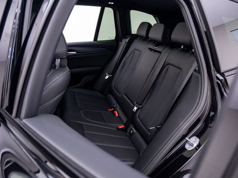 Used 2023 BMW X3 xDrive30i w/ M Sport Package AWD/4WD image 17